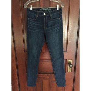 NWOT American Eagle Size US 8 Jeans